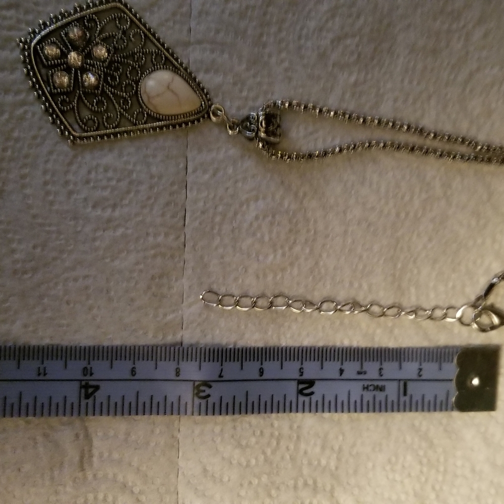 🏷Elegant Pendent Necklace Silver - Picture 3 of 3
